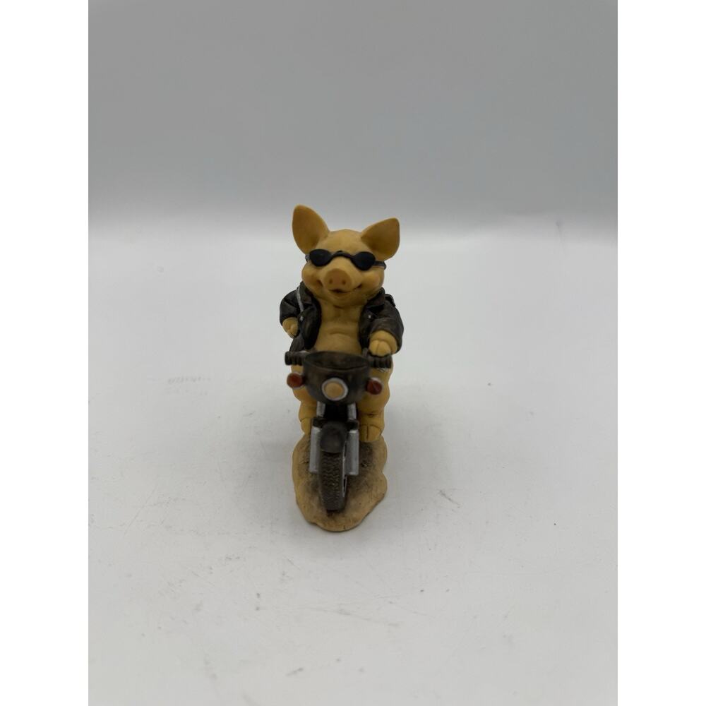 Mellville “Born to Ride” Pig Biker Figurine – Motorcycle Hog Wild